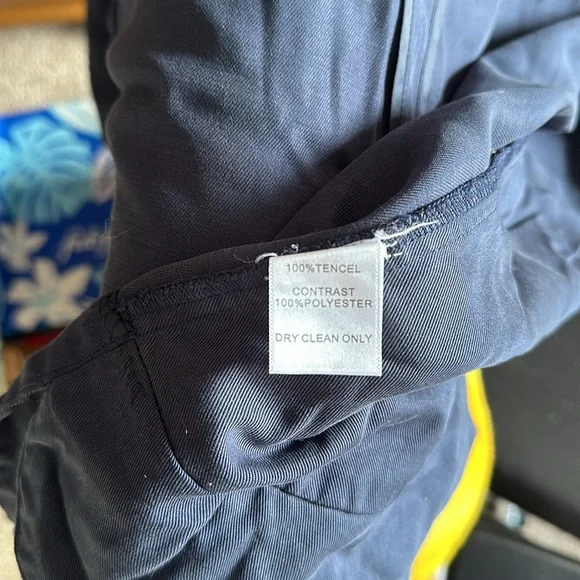 Harlowe & Graham Blazer - Picture 3 of 4